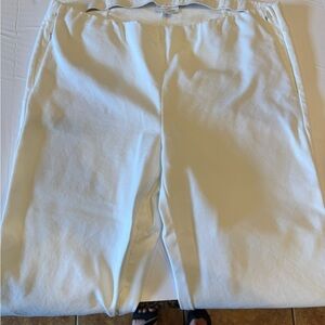White flat front J. Jill cotton stretch Pants